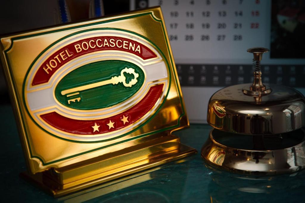 Hotel Boccascena ジェノヴァ エクステリア 写真