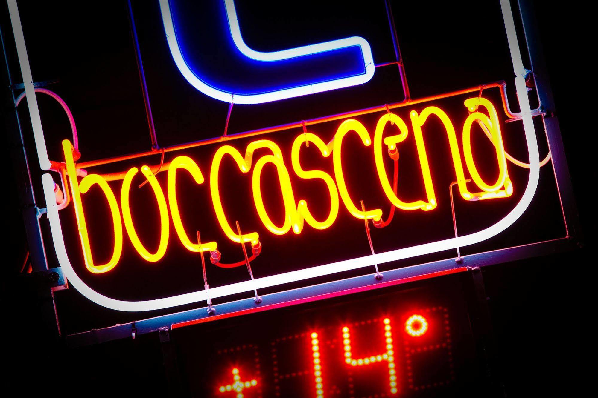 Hotel Boccascena ジェノヴァ エクステリア 写真