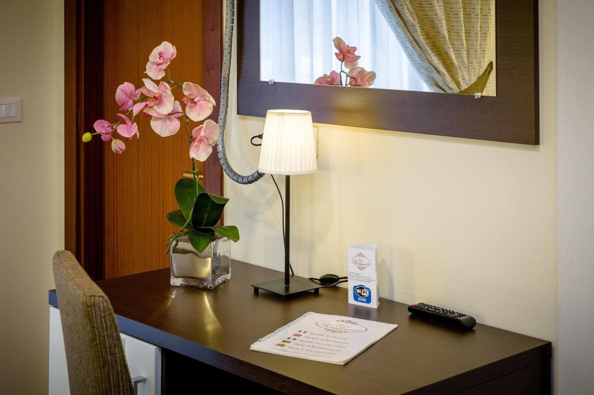 Hotel Boccascena ジェノヴァ エクステリア 写真